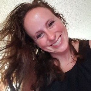 Meet your Posher, Marisa